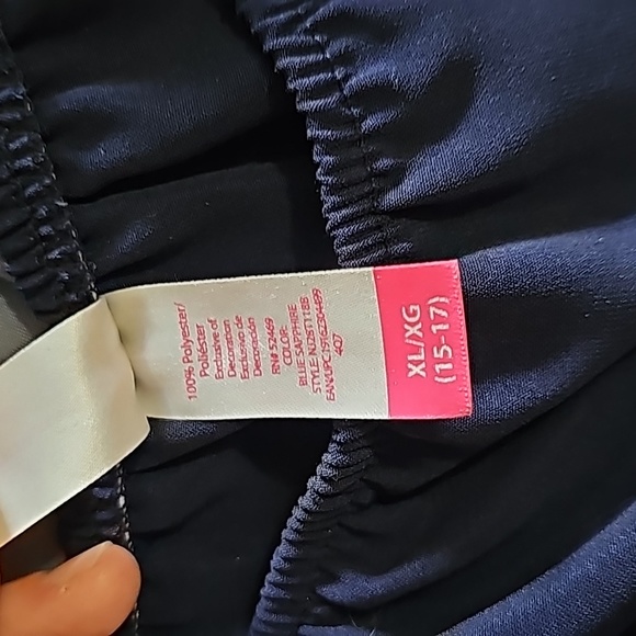 Blouse - Picture 2 of 2